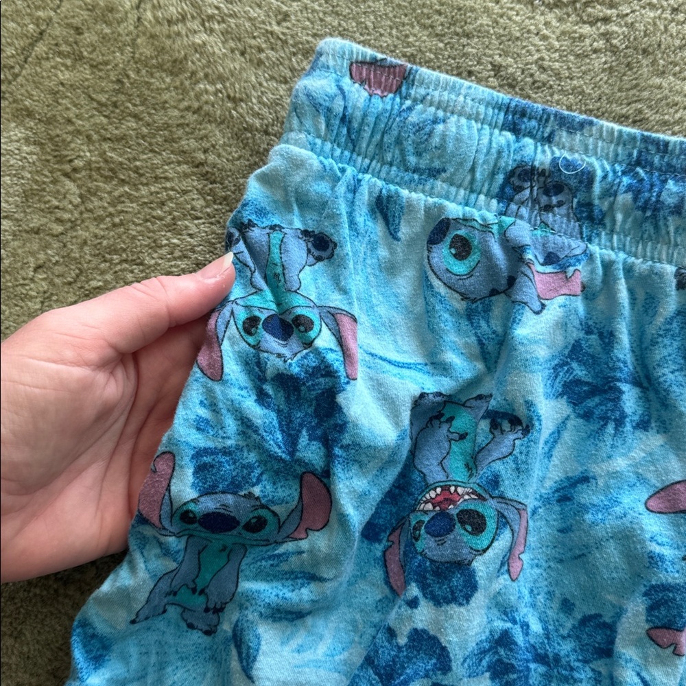 Disney Men's Light Blue Stitch Pattern Sleep Shorts Pajamas - Picture 4 of 7